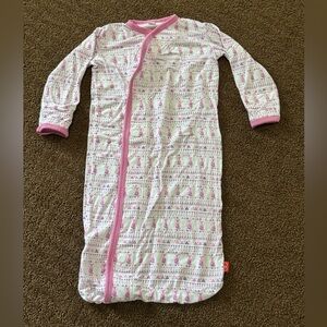 Magnetic me sleep gown, pink fox pattern size NB-3 months